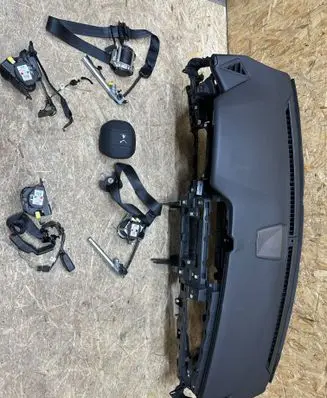 Citroen DS7 Crossback Airbag set with panel 