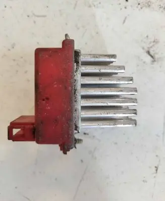 Audi TT Mk1 Heater blower motor/fan resistor 657364M