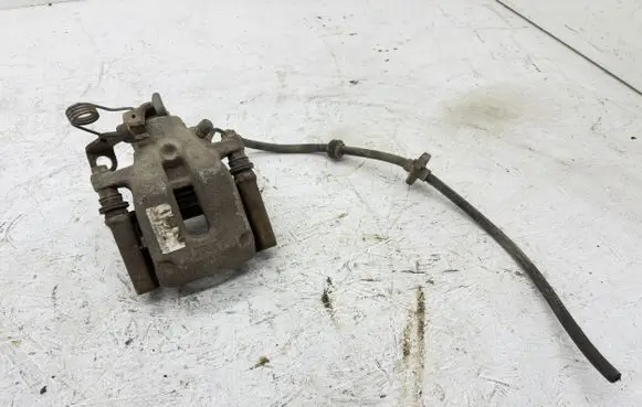 Peugeot 407 Rear brake caliper