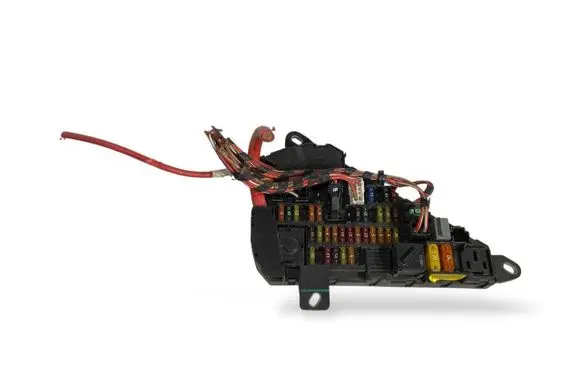 BMW 5 E60 E61 Fuse module 6906588 6906603 6906601