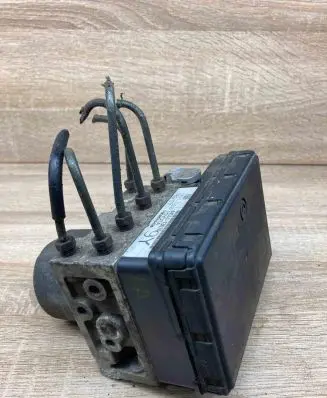 Toyota Corolla E120 E130 ABS Pump 8954113040 4451013070 WithPlug