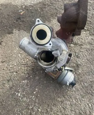 Audi Q2 - Turbo 04L253020A 8476710002