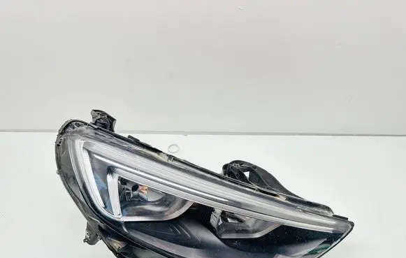Opel Insignia B Headlight/headlamp 39122967 10501020001 662588537