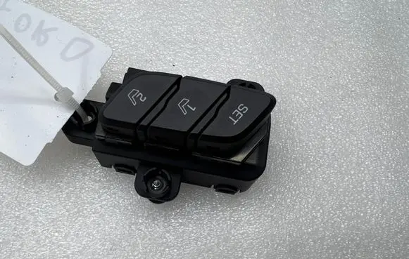 Hyundai Ioniq Seat memory switch 93250G2100
