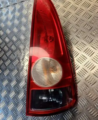 Renault Espace - Grand espace IV Rear/tail lights 8200027152