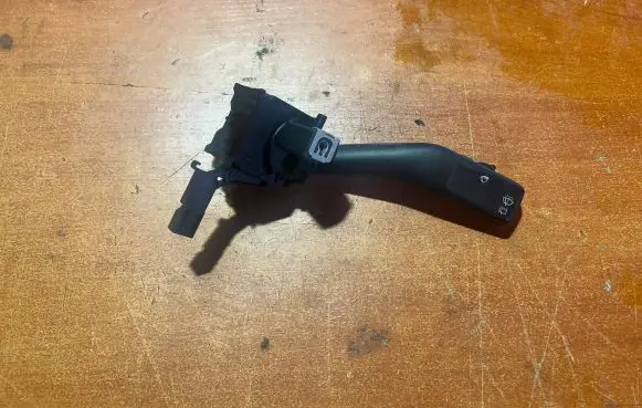 Volkswagen Caddy Wiper speed switch 1K0953519