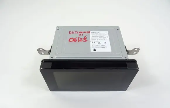 Mitsubishi Outlander Navigation unit CD/DVD player 8740A022