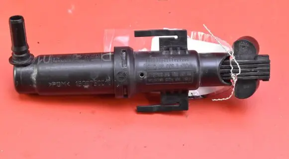 BMW 7 F01 F02 F03 F04 Windshield washer spray nozzle 7341542