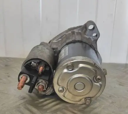 Renault Megane IV Starter motor 233006662R M000TD2571