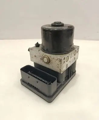 Volkswagen Golf IV ABS Pump 1C0907379M 10096003353 00007884E1