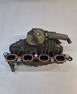 Toyota Yaris Intake manifold 1712021060 RA6GF30