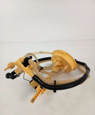 BMW 3 E90 E91 Fuel level sensor 7190944