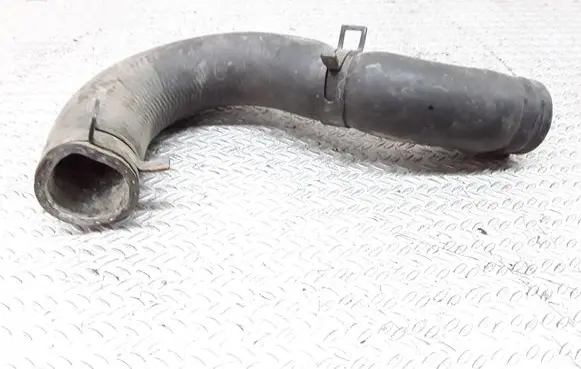 KIA Sorento Engine coolant pipe/hose