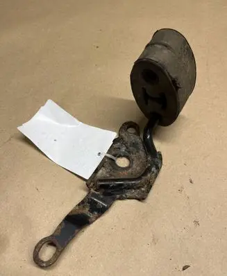 Muffler mount bracket/holder