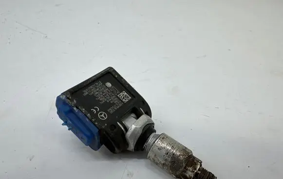 Mercedes-Benz GLC C254 Tire pressure sensor A0009058413