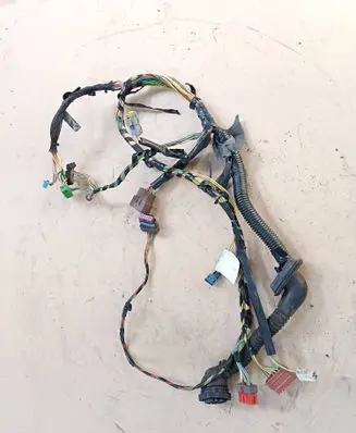 Peugeot Expert Front door wiring loom 895700