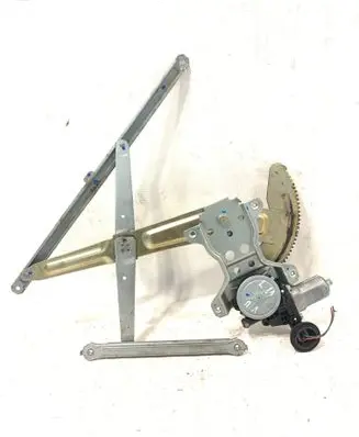 Suzuki Swift I Front door window regulator with motor