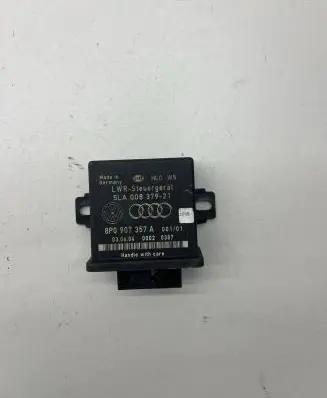 Audi A6 S6 C6 4F Light module LCM 8P0907357A