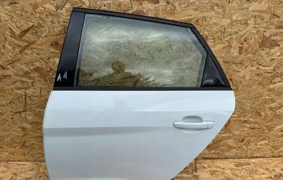 Audi A1 Rear door 