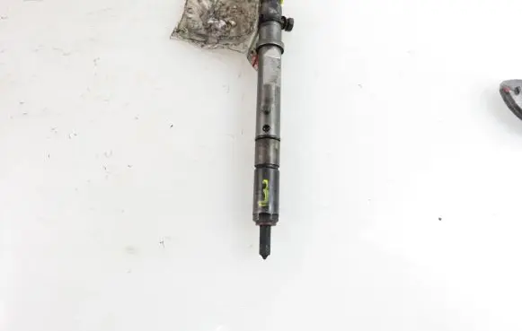 Audi A4 S4 B6 8E 8H Fuel injector 059130201F 0432133795
