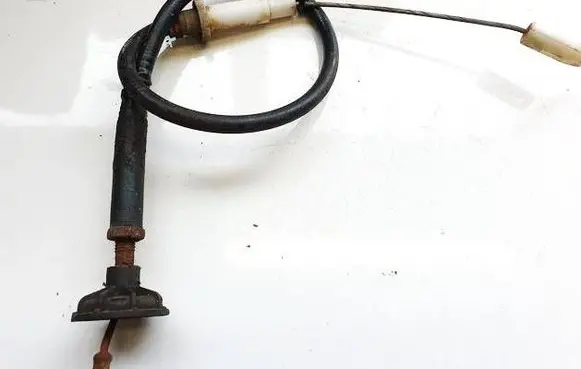 Volkswagen Golf II Throttle cable 