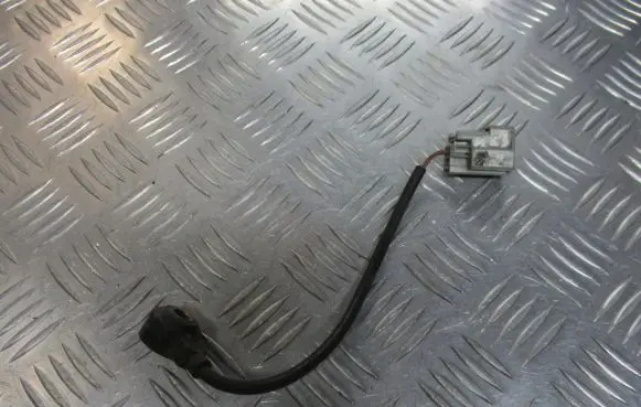 Ford Mondeo Mk III Detonation knock sensor 1S7A-12A699-BA