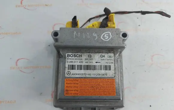 Volkswagen Crafter Airbag control unit/module A9069005701 0285011400
