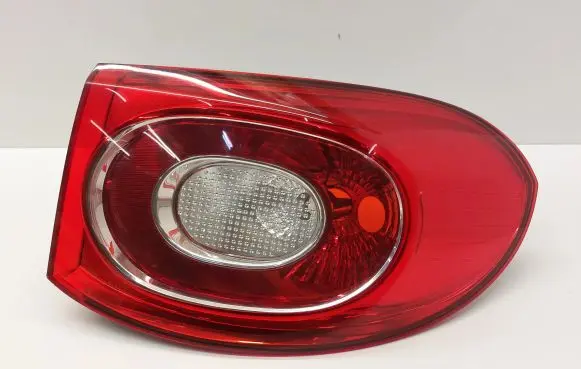 Volkswagen Tiguan Rear/tail lights 5N0945096H