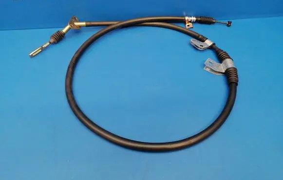 Handbrake/parking brake wiring cable