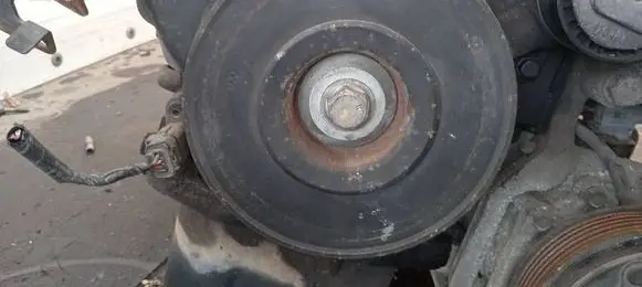 Mazda 2 Crankshaft pulley