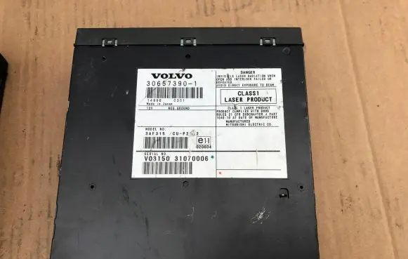 Volvo XC90 Navigation unit CD/DVD player 30657390
