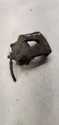 Volkswagen Polo IV 9N3 Front brake caliper