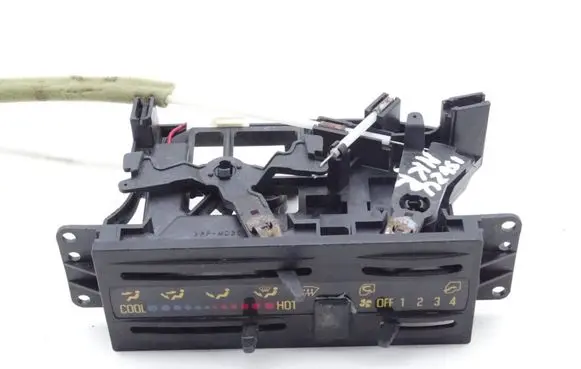 Isuzu N Series Climate control unit