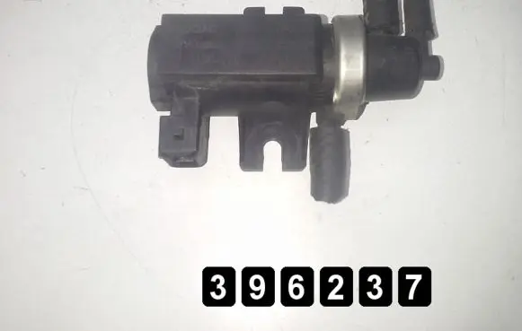 Volkswagen PASSAT B5.5 Turbo solenoid valve 1h0906627