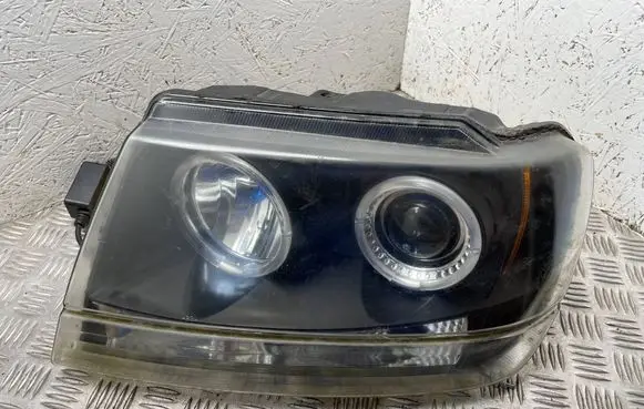 Jeep Grand Cherokee (WJ) Headlight/headlamp sk3302