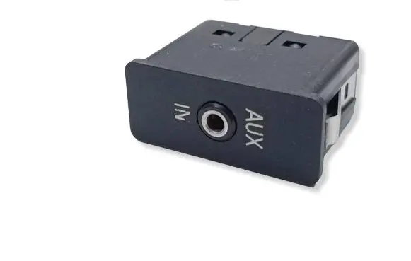 BMW 3 E92 E93 AUX in-socket connector 6930561 61316930561