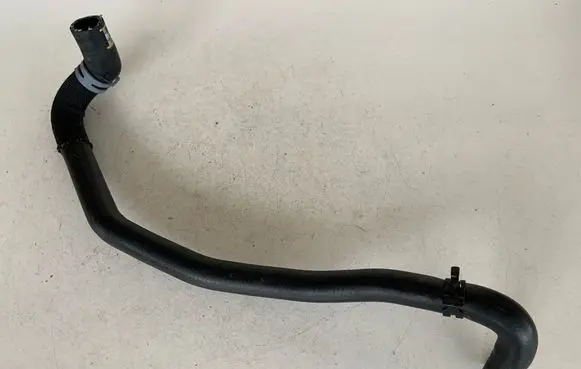 Audi Q5 SQ5 Engine coolant pipe/hose 80C819373G