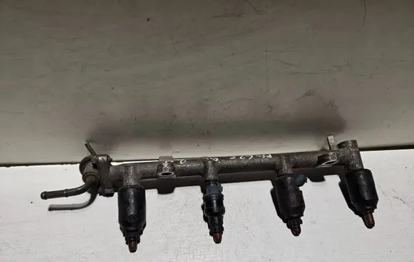 Mazda 626 Fuel main line pipe INP480 UCPB1AFS05
