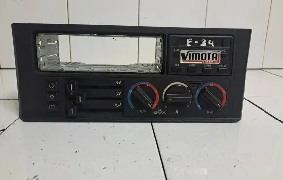 BMW 5 E34 Climate control unit 8351115 E3464M