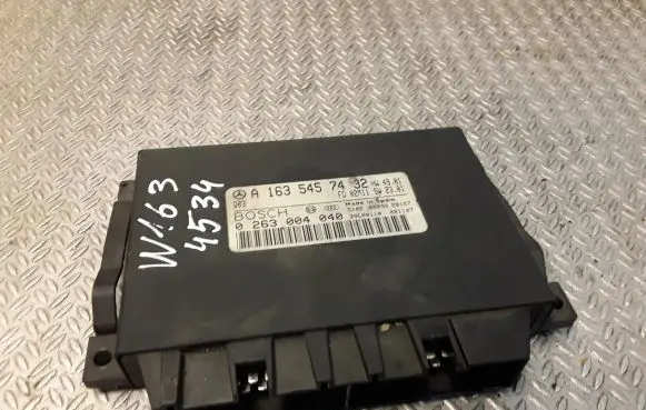 Mercedes-Benz ML W163 Parking PDC control unit/module 1635457432 A1635457432