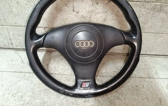 Audi A6 S6 C5 4B Steering wheel 4B0124A
