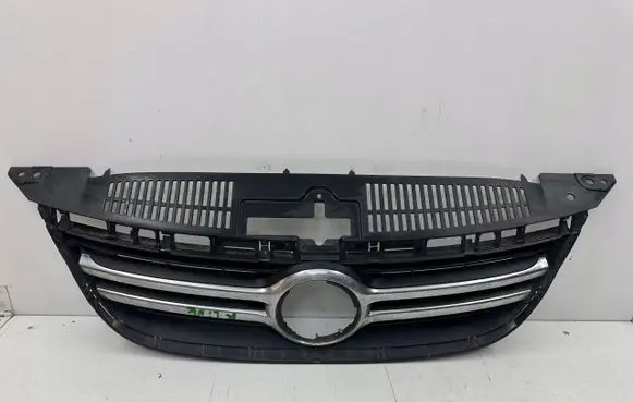 Volkswagen Tiguan Front grill 5N0853653A 5N0853653