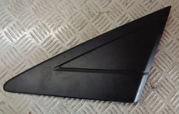 Mazda 5 Fender trim (molding) C2356916Y