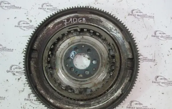 Volkswagen Golf VI Flywheel 710GB