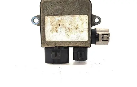 Tesla Model S Coolant fan relay 600895300D