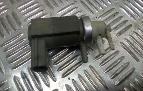 Audi A6 S6 C5 4B Turbo solenoid valve 059906627
