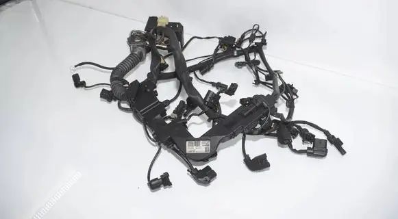 BMW 5 F10 F11 Engine installation wiring loom 8507983 8507984 12518507984