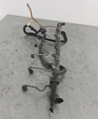 BMW 3 E90 E91 Fuel main line pipe 7795514