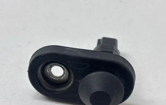 Toyota Highlander XU70 Front door sensor 