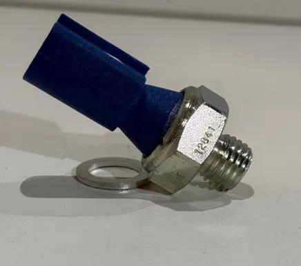Mercedes-Benz A W169 Oil pressure sensor 0051537828